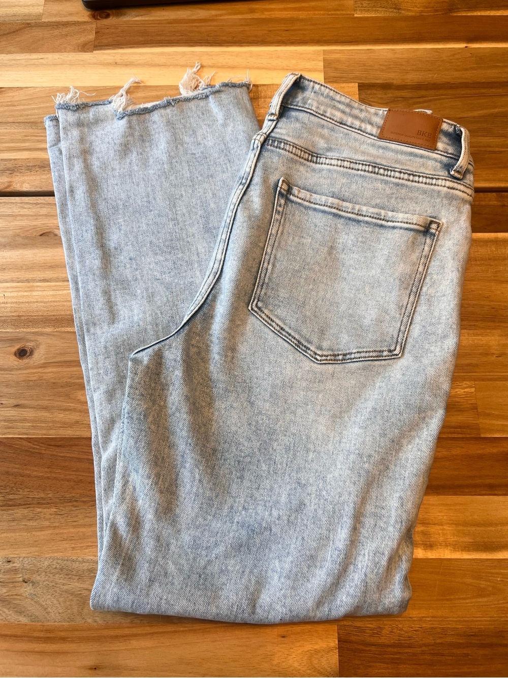 BKE “Billie” Light Blue High Rise cropped Straight Leg Jeans Womens size 31/28